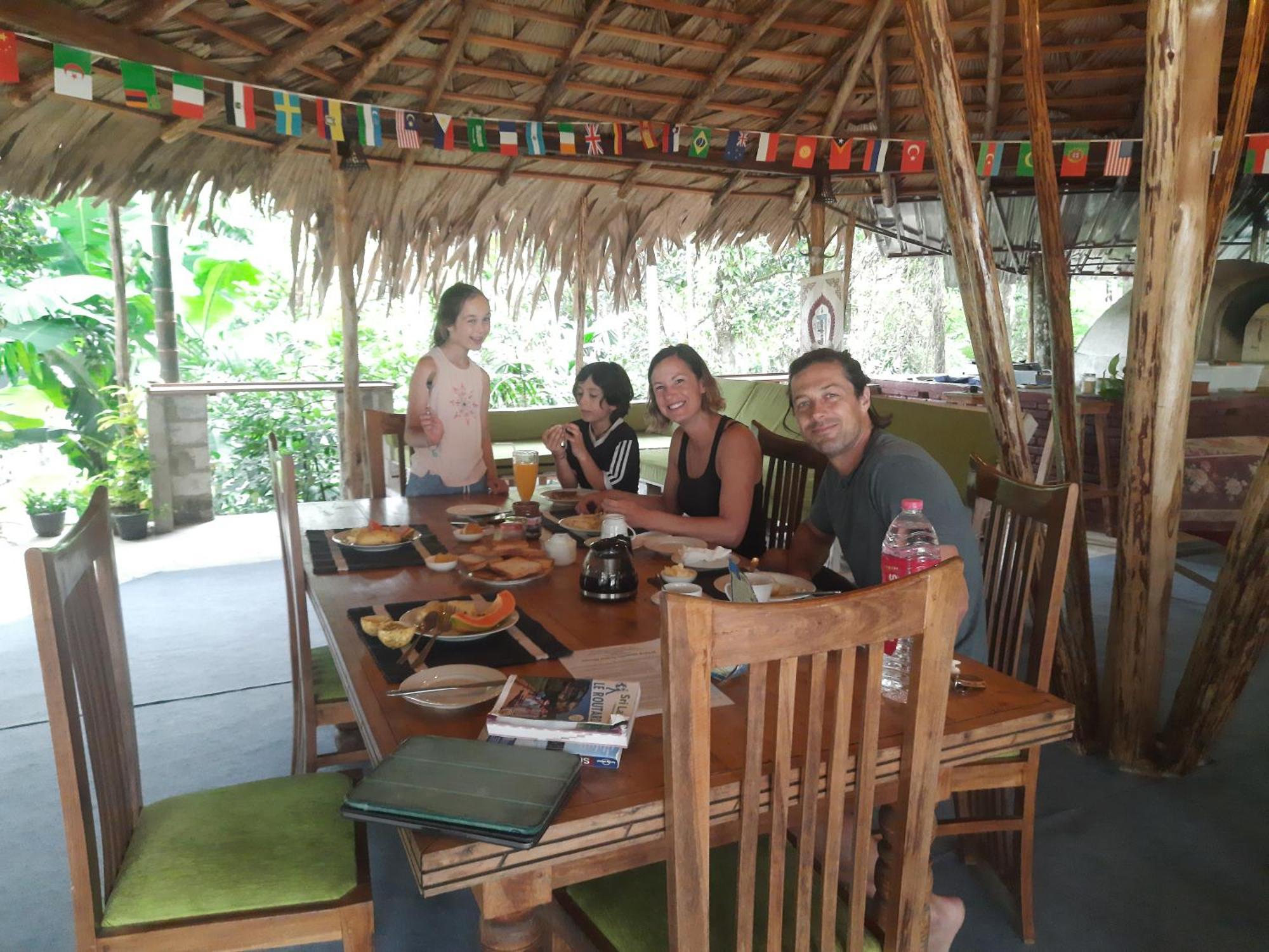 Bed and Breakfast Sitha'S Heaven Ella Exterior foto